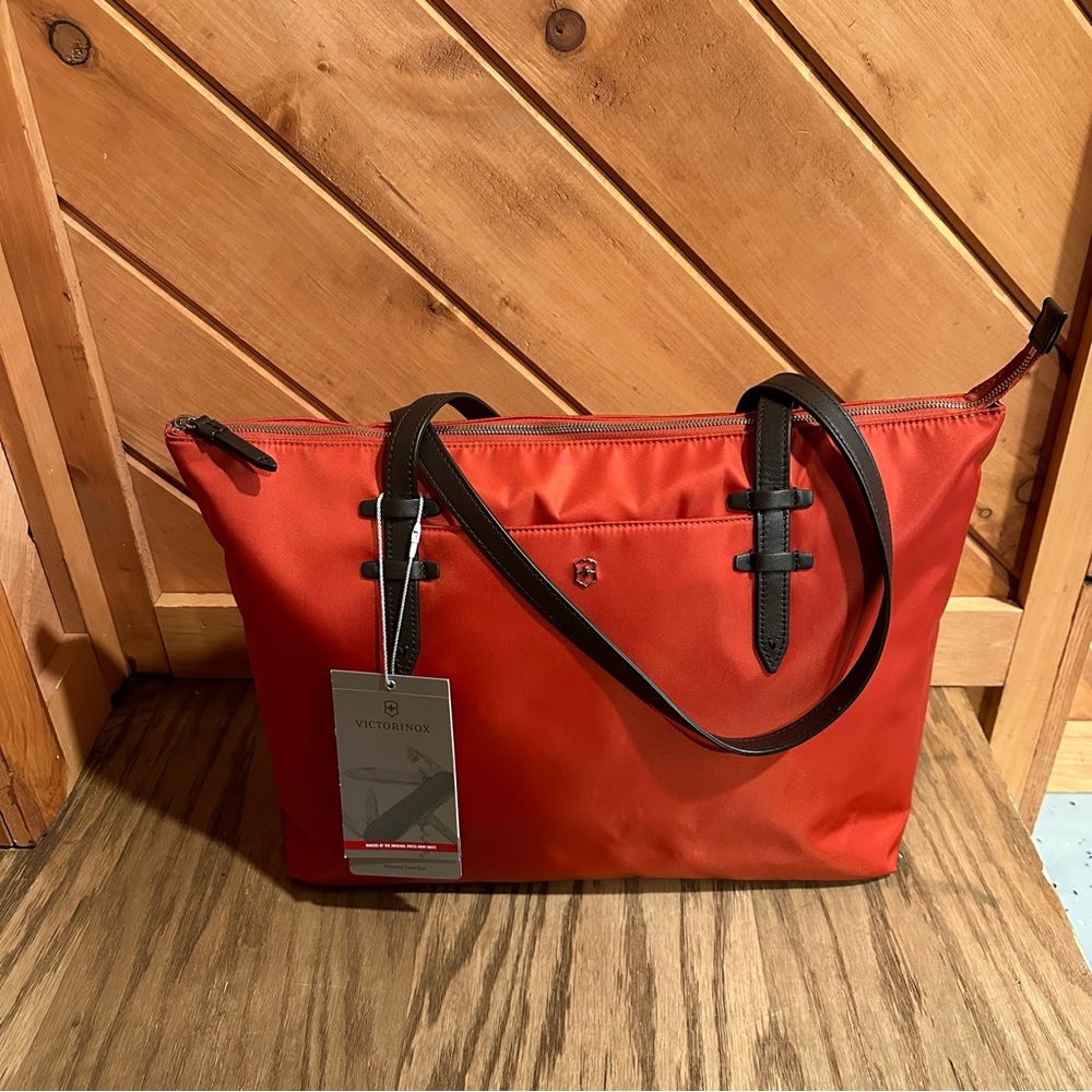 Victorinox Tote